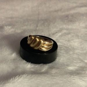 10k gold ring